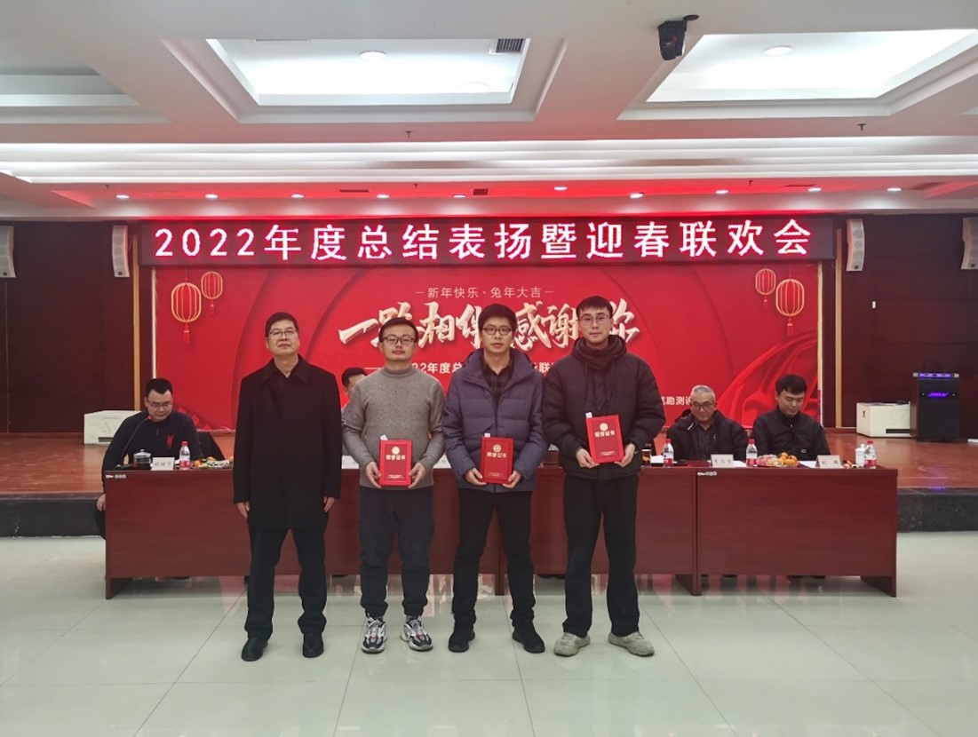 e45a2191-73d7-42ef-85cd-d3c8830c2e37.jpg
